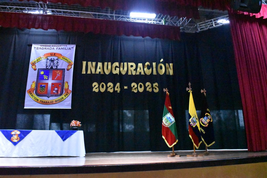 Con mucho anhelo de comenzar esta nueva aventura, se inaugura el año lectivo 2024-2025 para nuestros estudiantes de Bachillerato